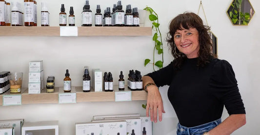 Why-shop-a-small-maker Simple Body