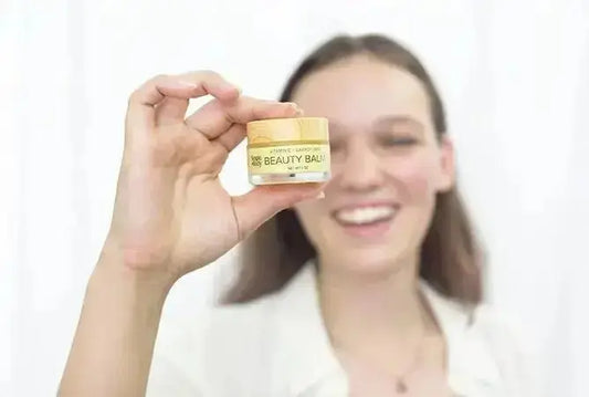 Fall-Skincare-Tips-How-to-Keep-Skin-Healthy-During-Back-to-School-Season Simple Body