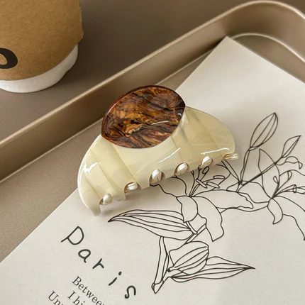 Vintage Hair Clips - Image 3